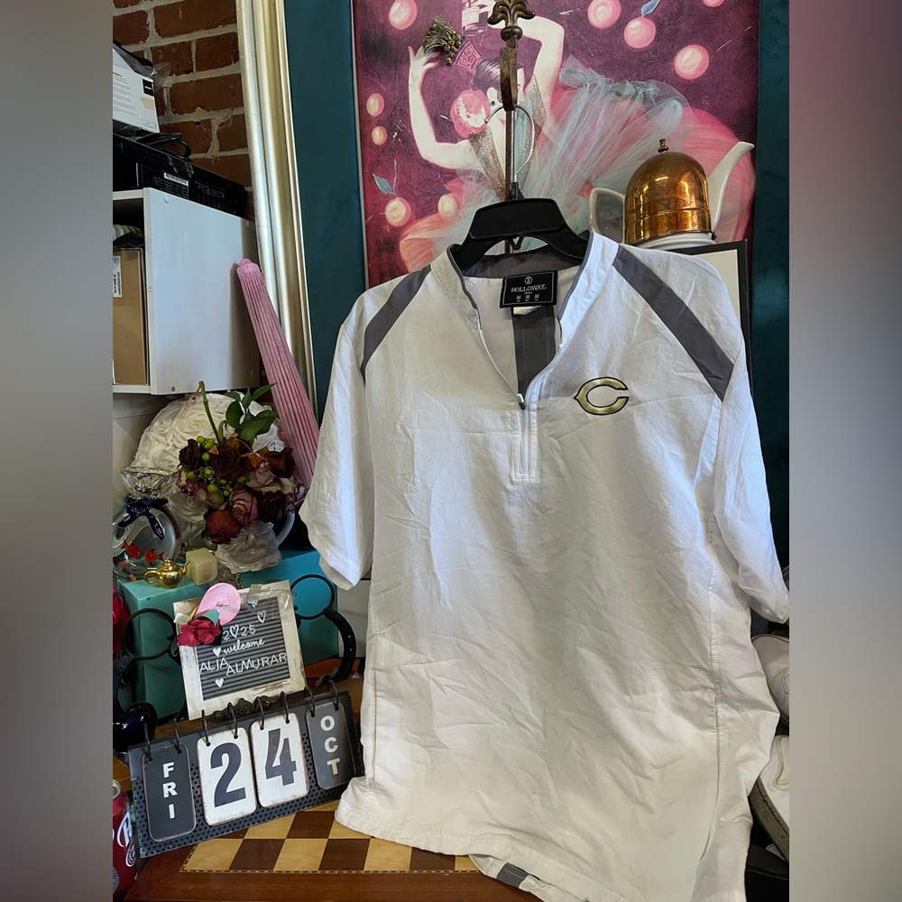 Holloway thin top